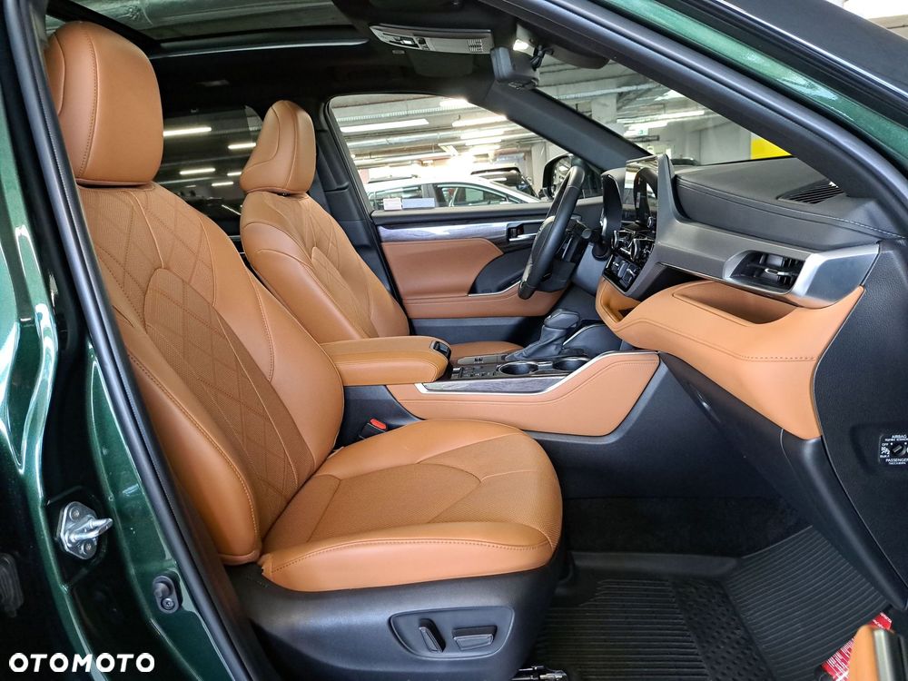 Toyota Highlander - 18