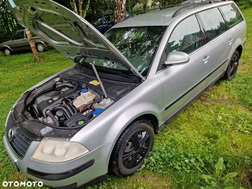 Volkswagen Passat 1.6 - 5