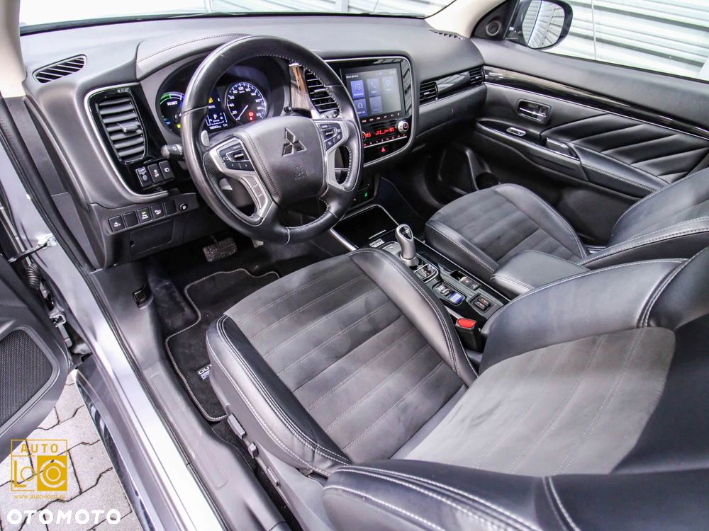 Mitsubishi Outlander Instyle - 18
