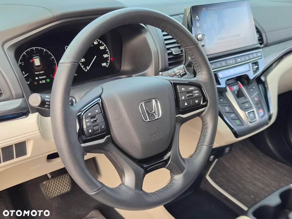 Honda Odyssey - 12