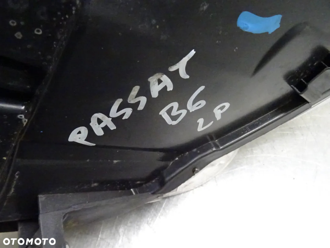 VW PASSAT B6 2.0 TDI LAMPA LEWY PRAWY PRZÓD UK - 10