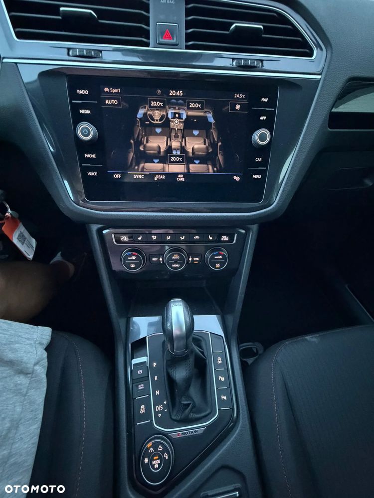 Volkswagen Tiguan 2.0 TSI 4Mot Sport&Style DSG - 37