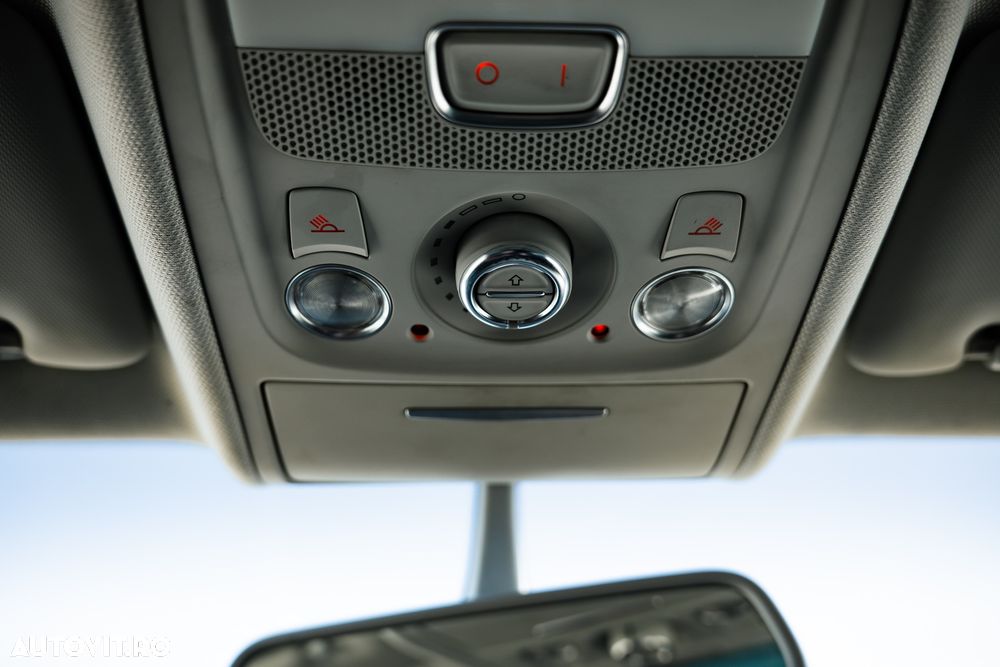 Audi A4 2.0 TDI DPF multitronic Ambiente - 18