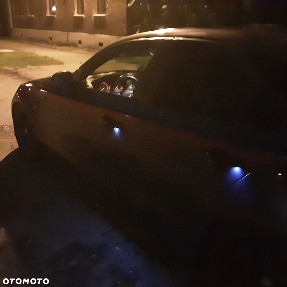 BMW Seria 1 116i - 28