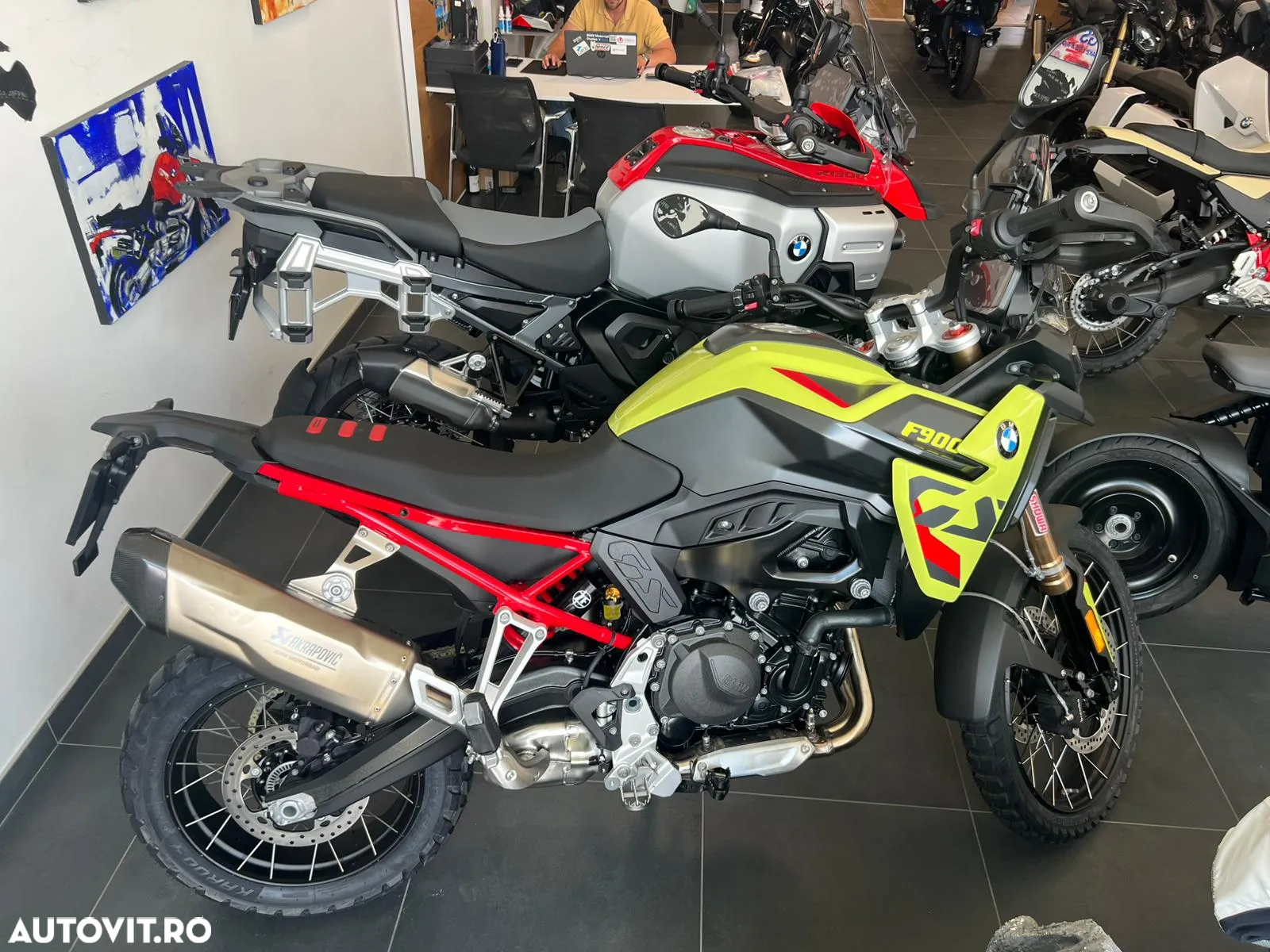 BMW F 900 GS - 2