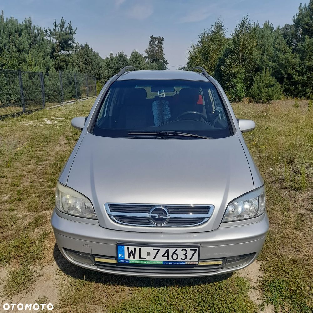 Opel Zafira 1.8 16V Elegance - 2