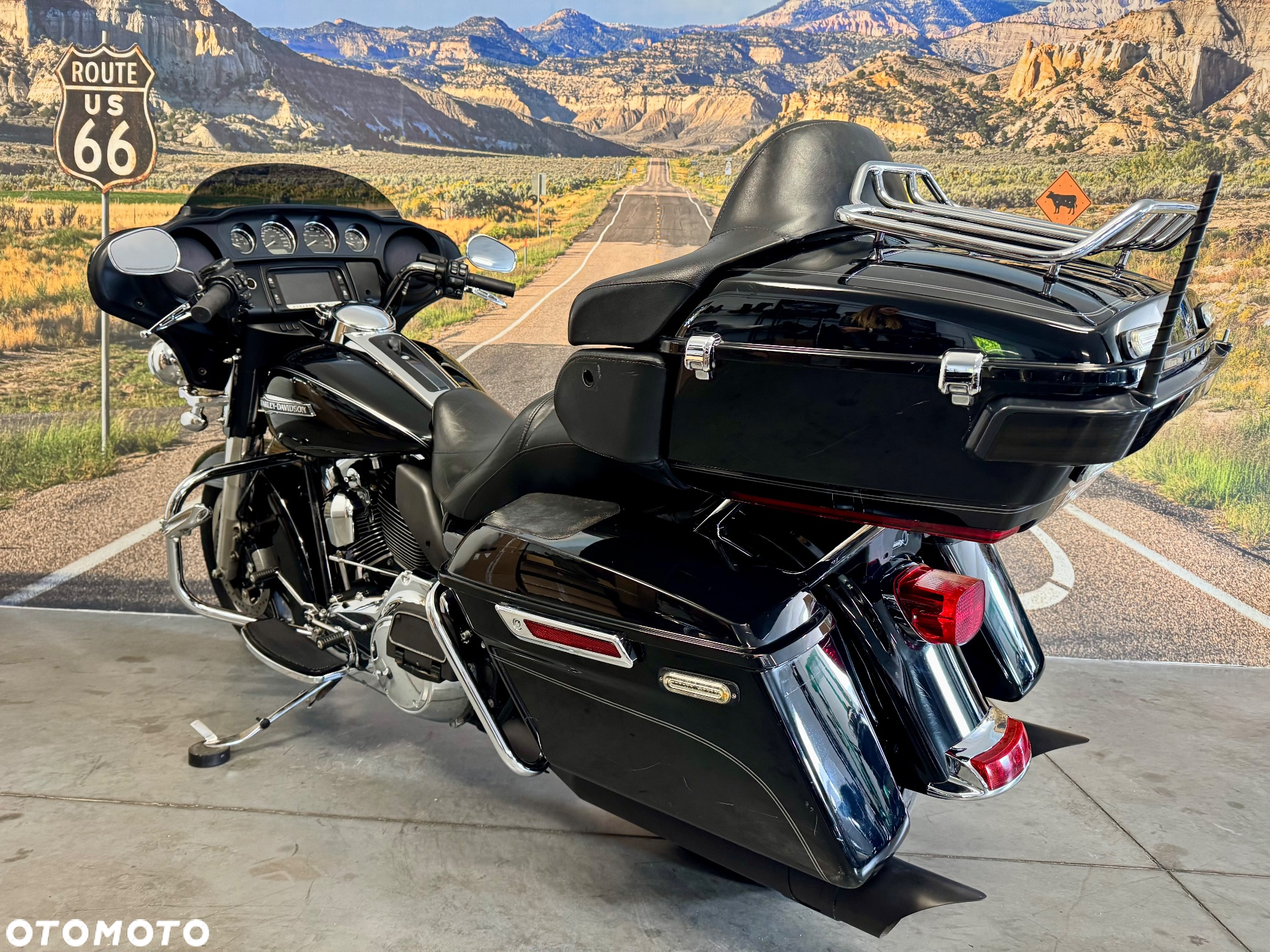 Harley-Davidson Touring Electra Glide - 8