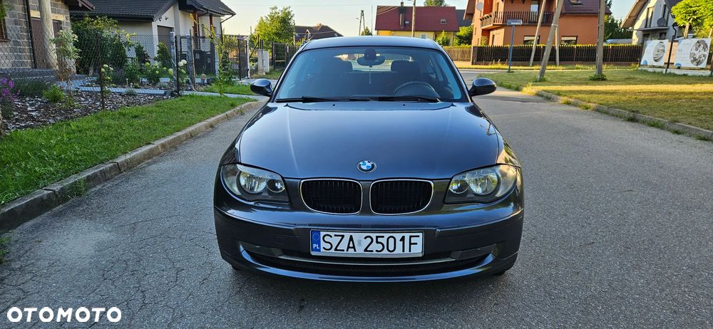 BMW Seria 1 118d - 8