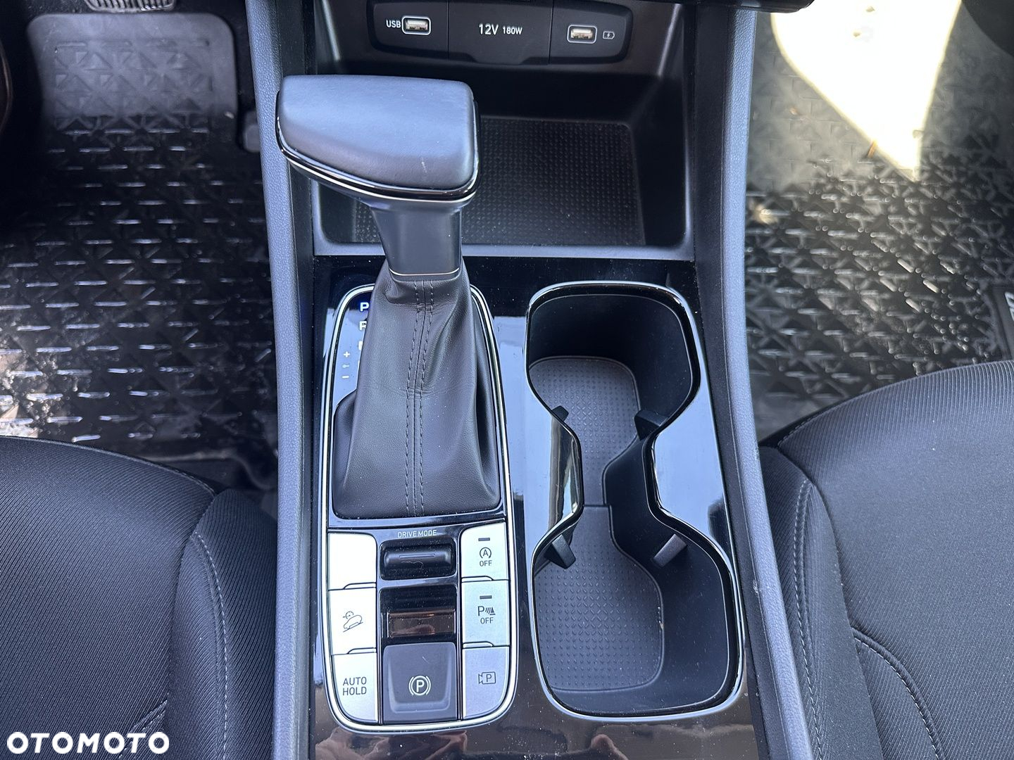 Hyundai Tucson - 11