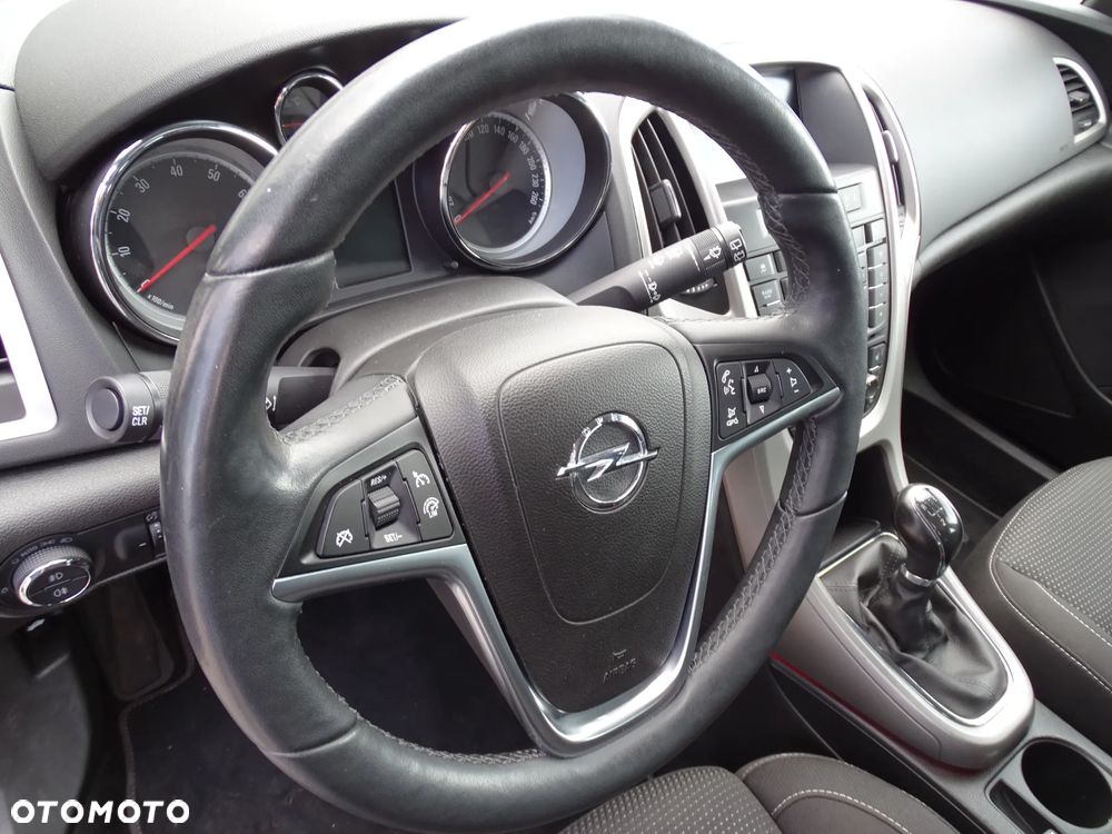 Opel Astra 1.4 Turbo Active - 32