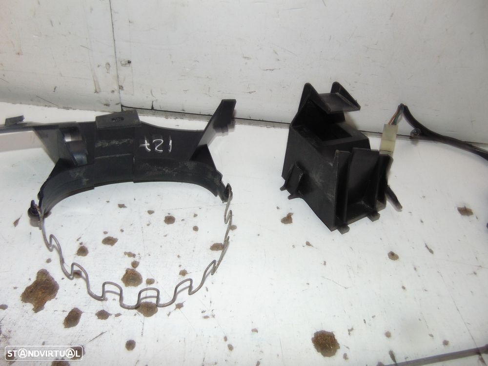 Fiat 127 farolins frente/Hastes - 6