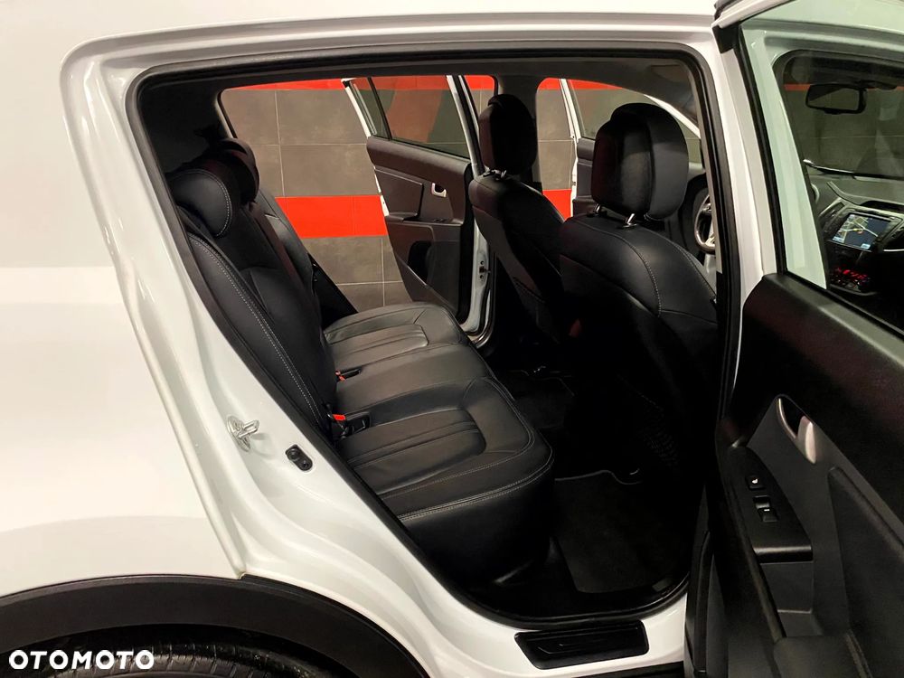 Kia Sportage 2.0 CRDI L AWD - 30