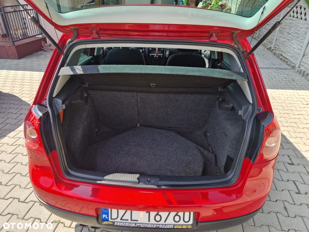 Volkswagen Golf 2.0 TDI DPF GT Sport - 21