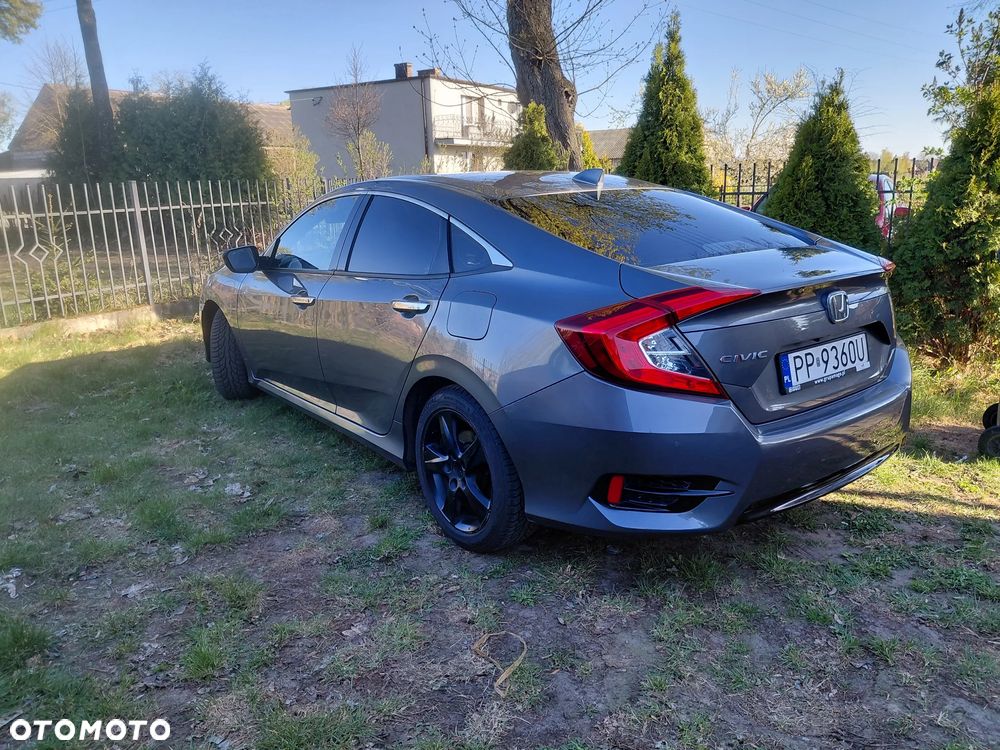 Honda Civic 1.5 i-VTEC Turbo Elegance - 26