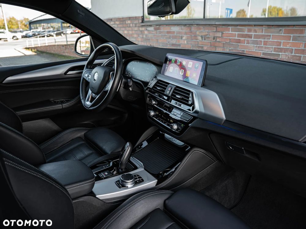 BMW X4 xDrive20i xLine sport - 24