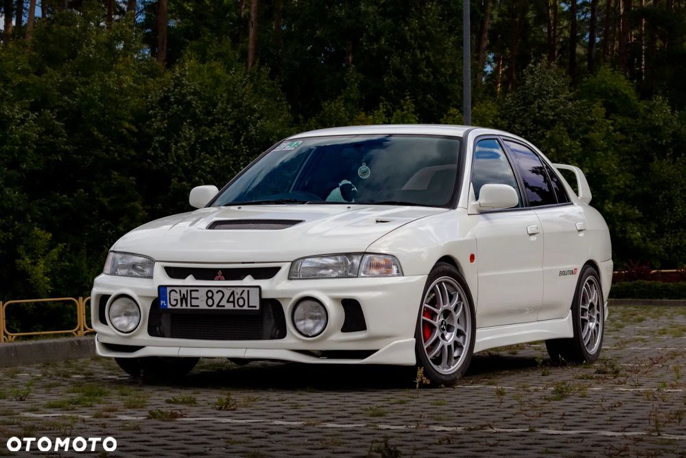 Mitsubishi Lancer Evolution - 1