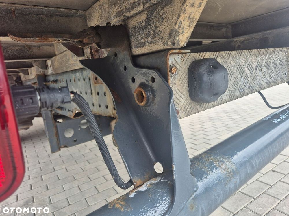 BELKA NAJAZDOWA ZDERZAK TYŁ MAN TGL TGM ROZSTAW RAMY 86 CM, CAŁA BELKA 215 - 4