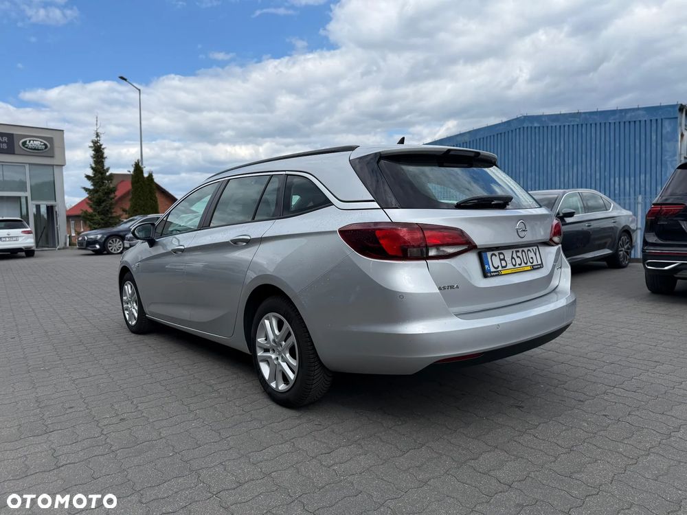 Opel Astra 1.6 CDTI Enjoy - 2
