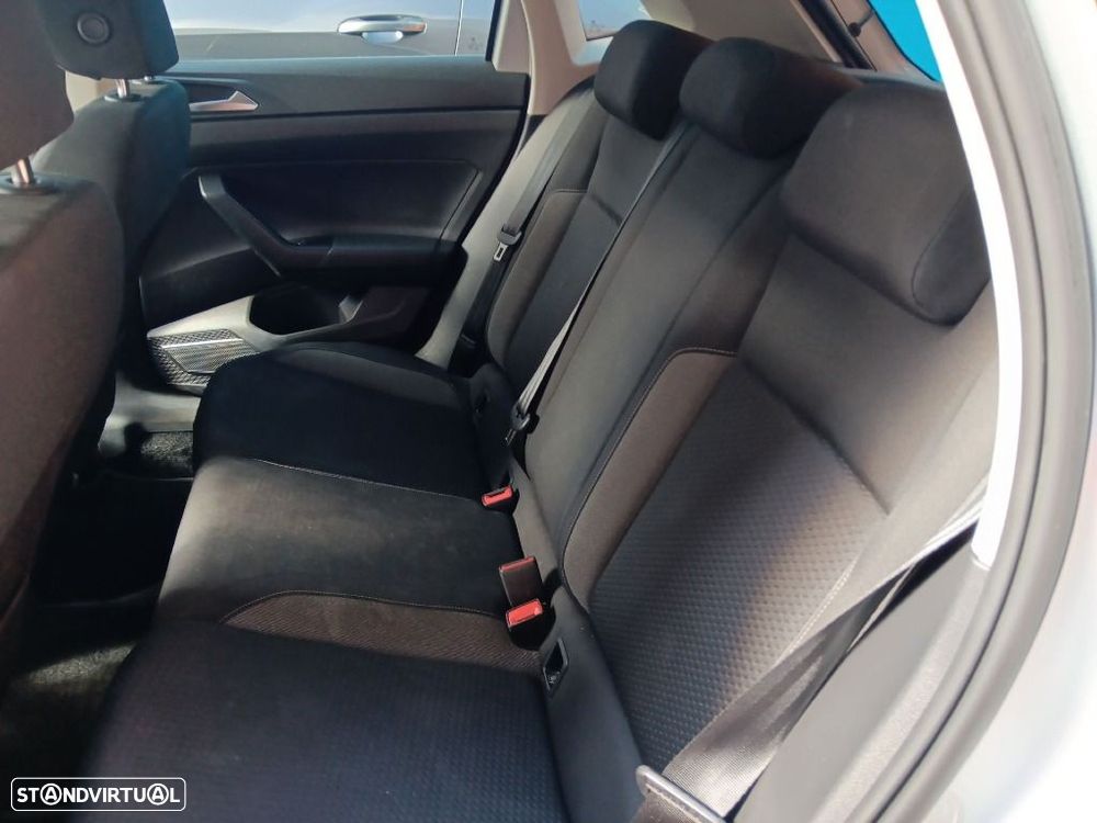 VW Polo 1.0 TSI Urban DSG - 29