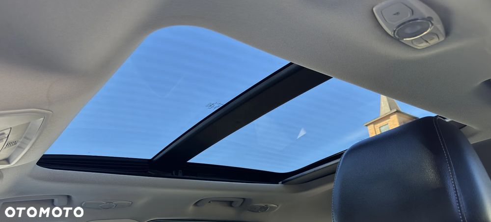 Ford Kuga 2.0 TDCi 4x4 Titanium - 16