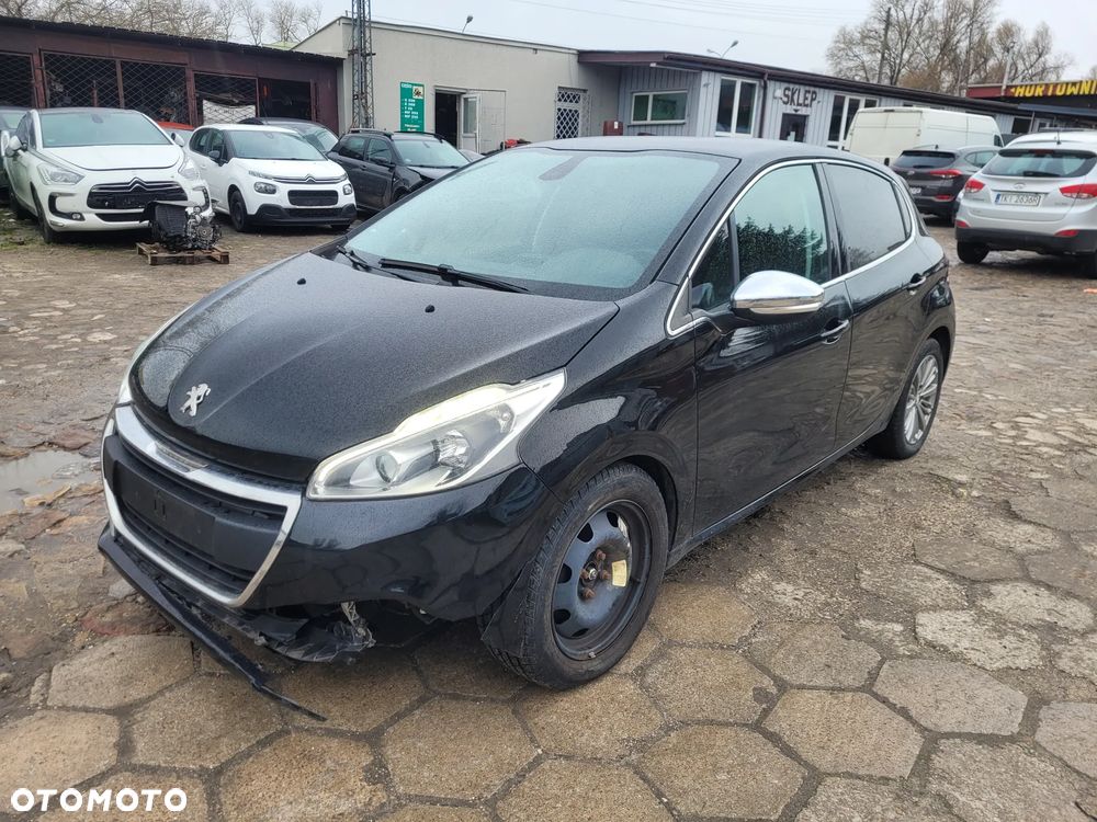 Peugeot 208 PureTech 82 Start & Stop Allure - 9