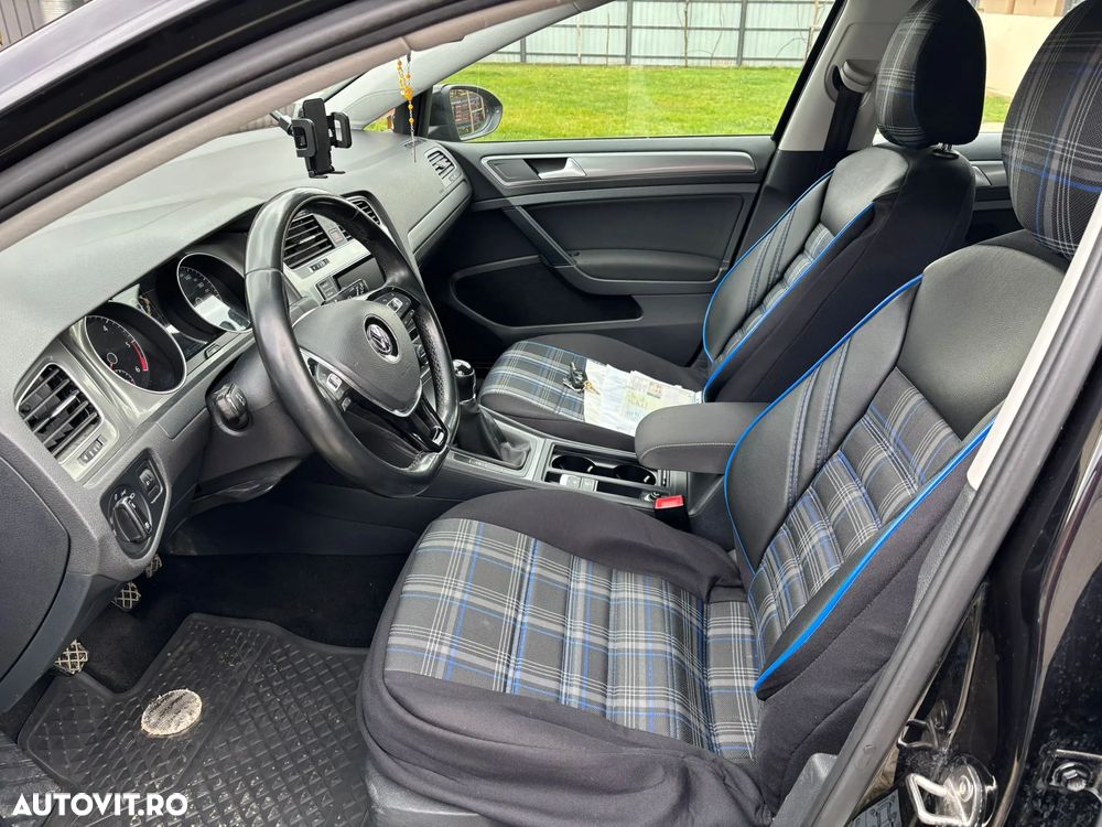 Volkswagen Golf 1.6 TDI BlueMotion Technology Comfortline - 18