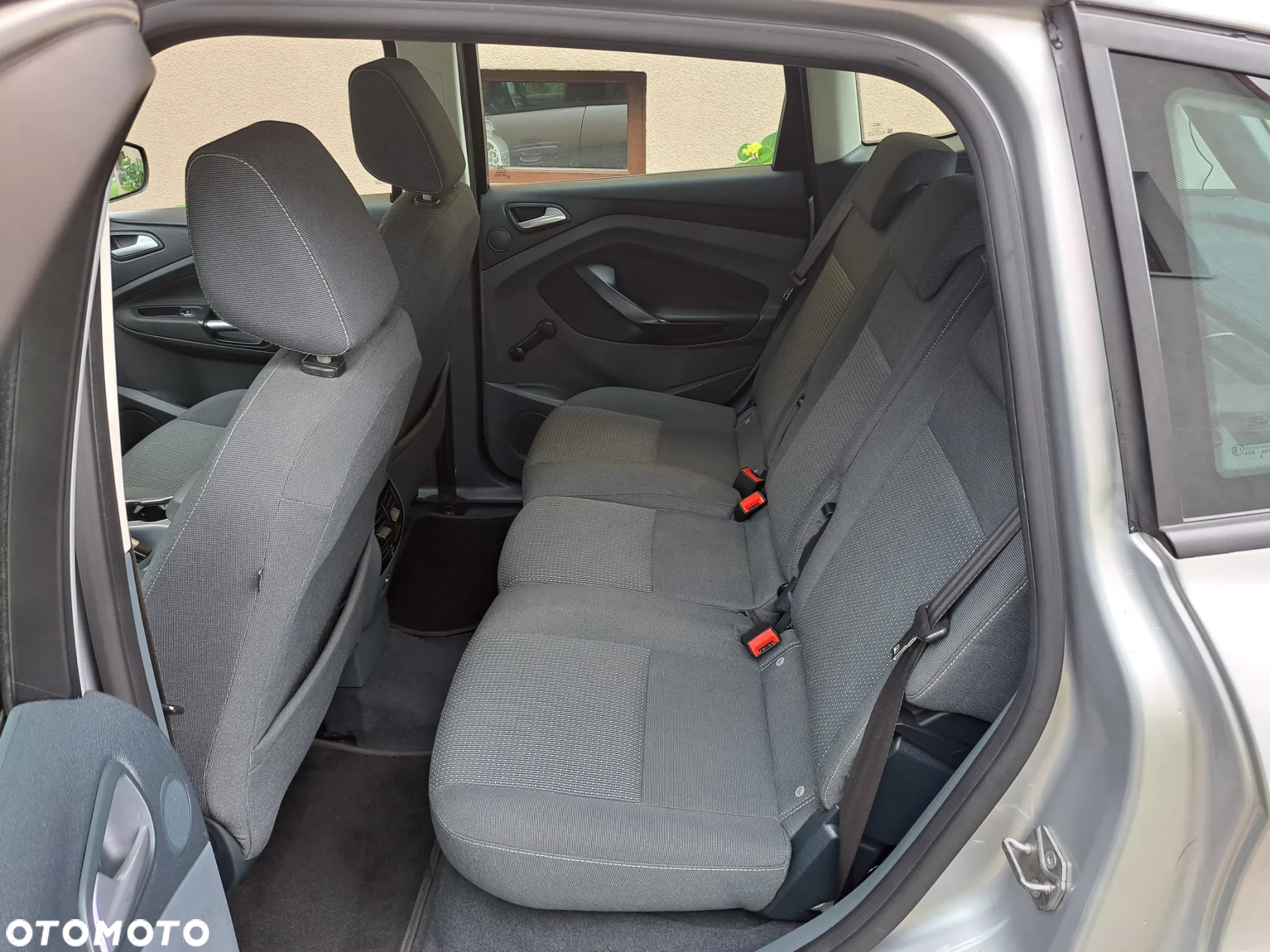 Ford C-MAX 1.6 TDCi Edition - 10