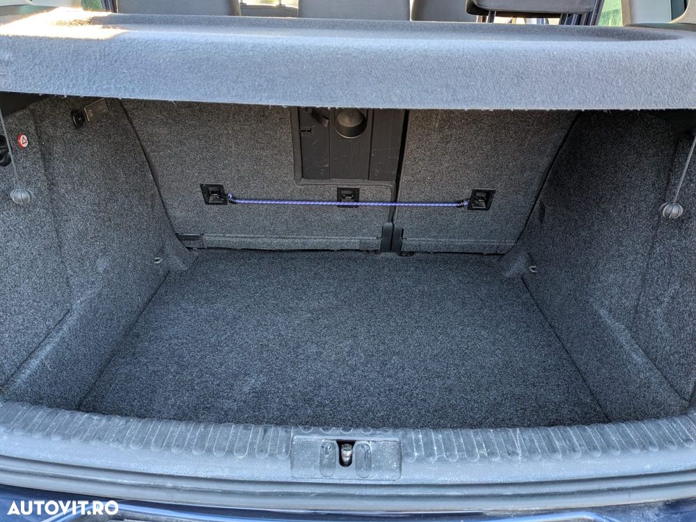 Volkswagen Tiguan 2.0 TDI DPF BlueMotion Technology Trend & Fun - 19