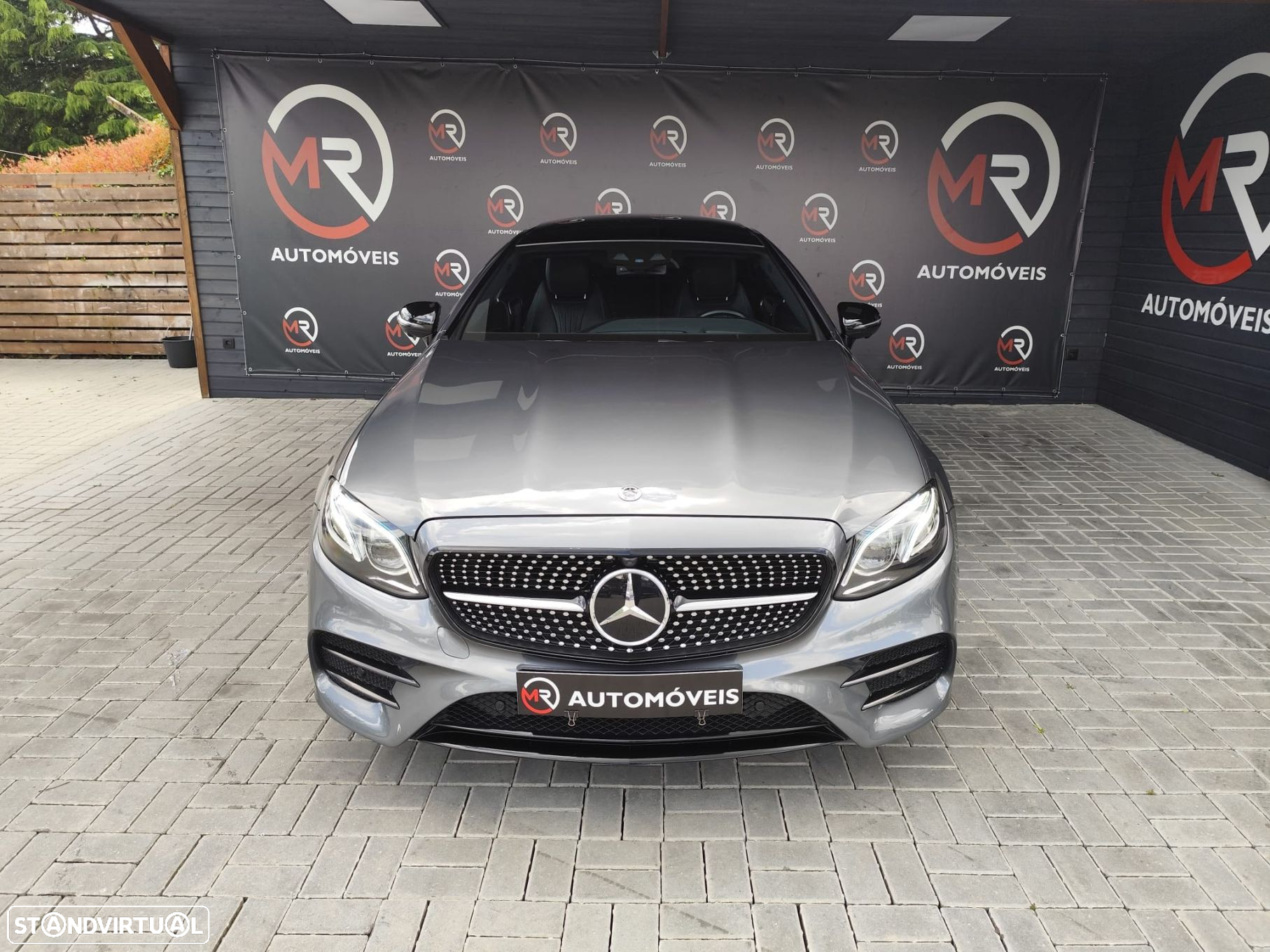 Mercedes-Benz E 220 d AMG Line - 3