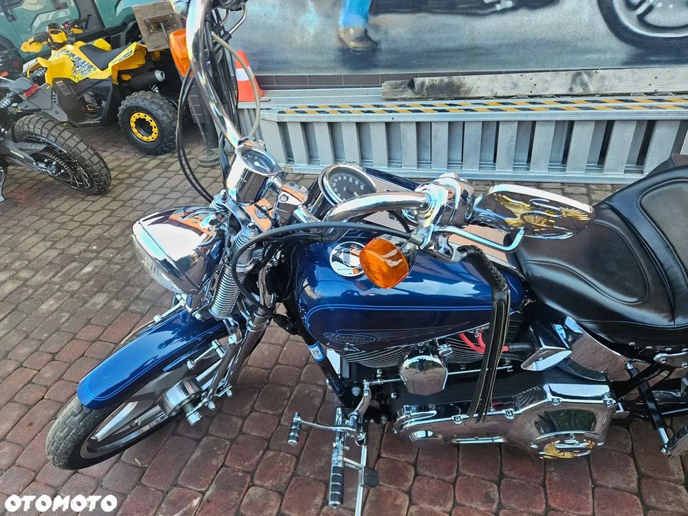 Harley-Davidson Softail Standard - 26