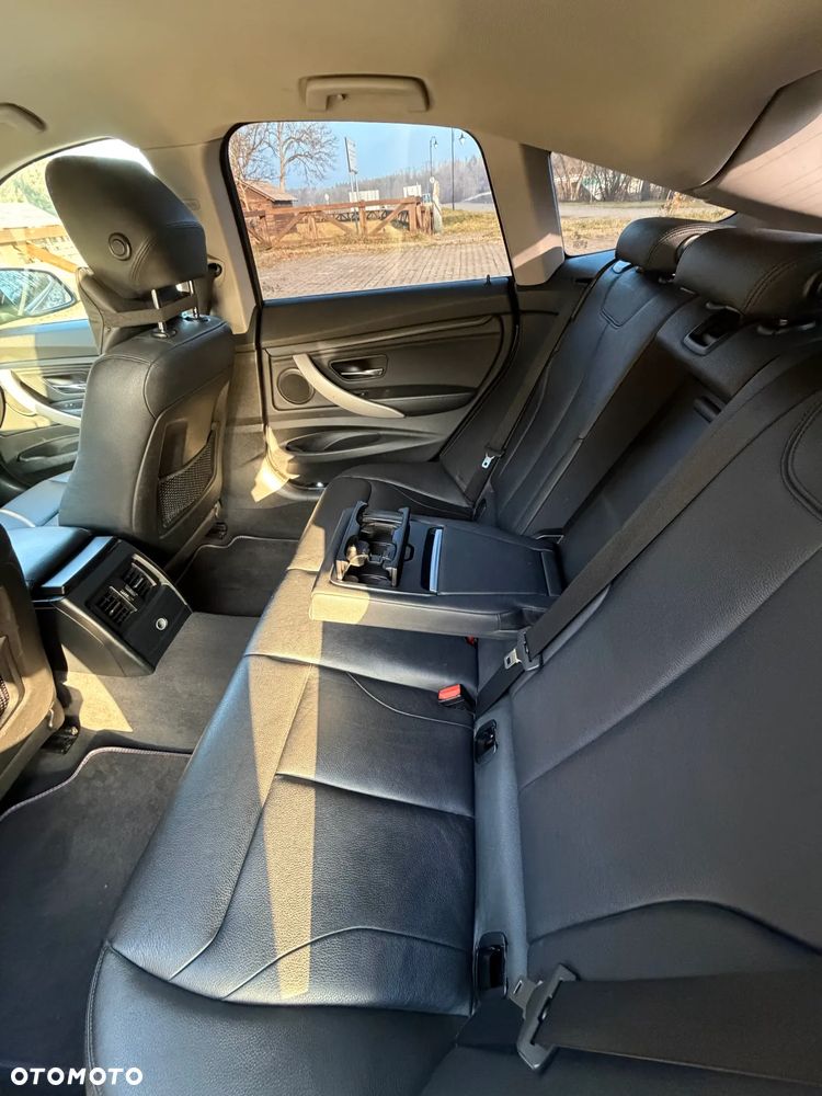 BMW 3GT 320d Sport Line - 17