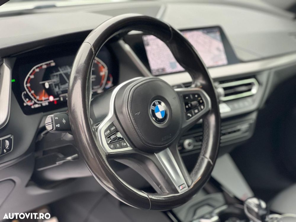 BMW Seria 2 218i AT - 8