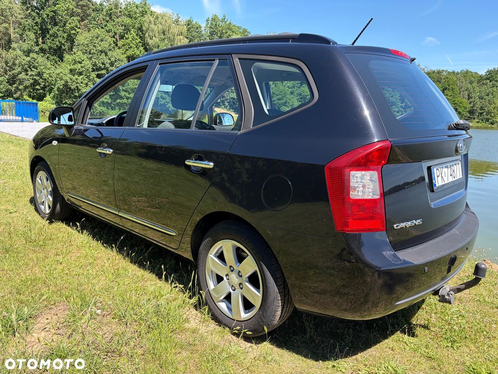 Kia Carens 2.0 CVVT EX Top - 6