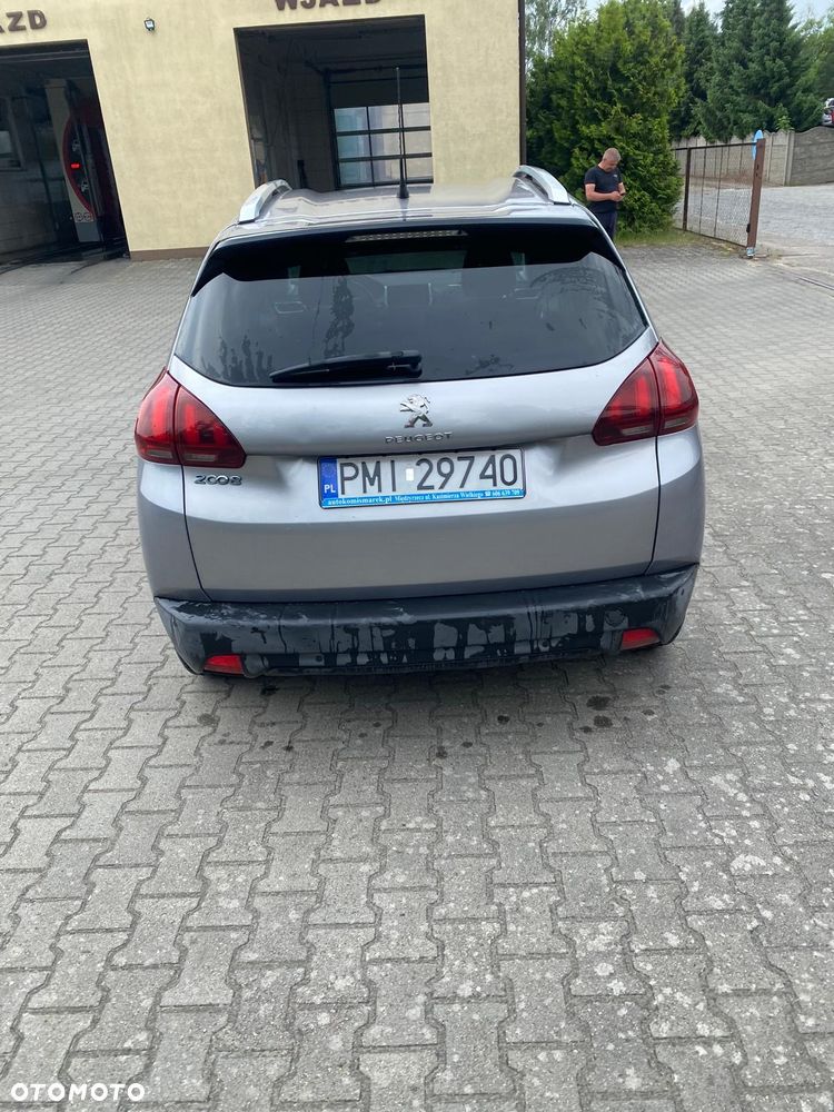 Peugeot 2008 PureTech 82 Active - 5
