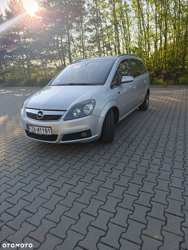 Opel Zafira 1.9 CDTI Enjoy - 2