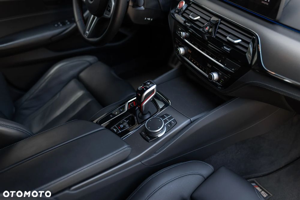 BMW M5 Competition - 20