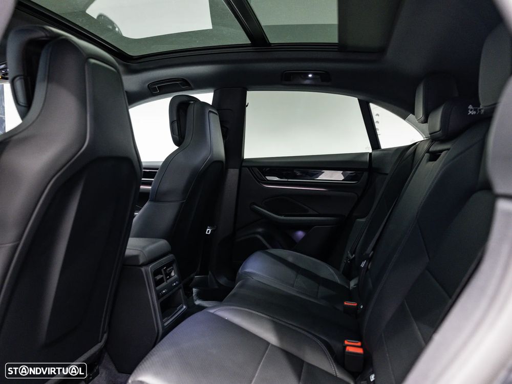 Porsche Macan Standard - 22