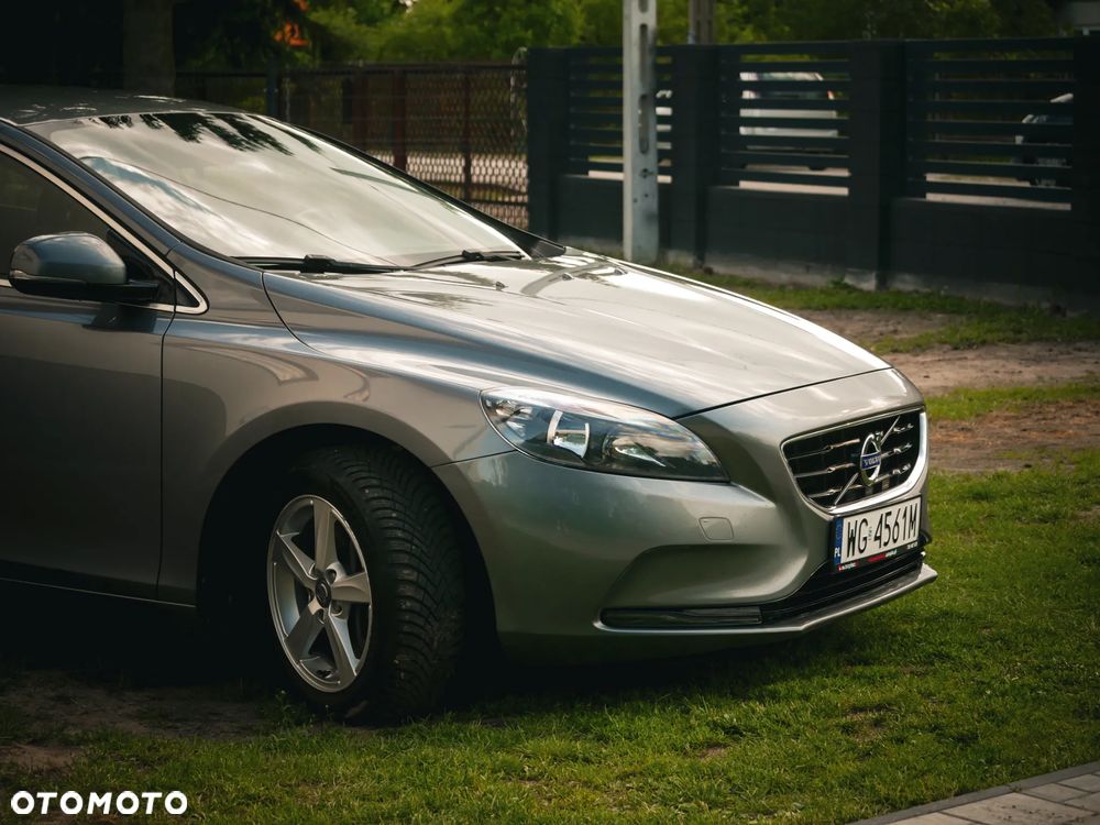 Volvo V40 D4 Summum - 10