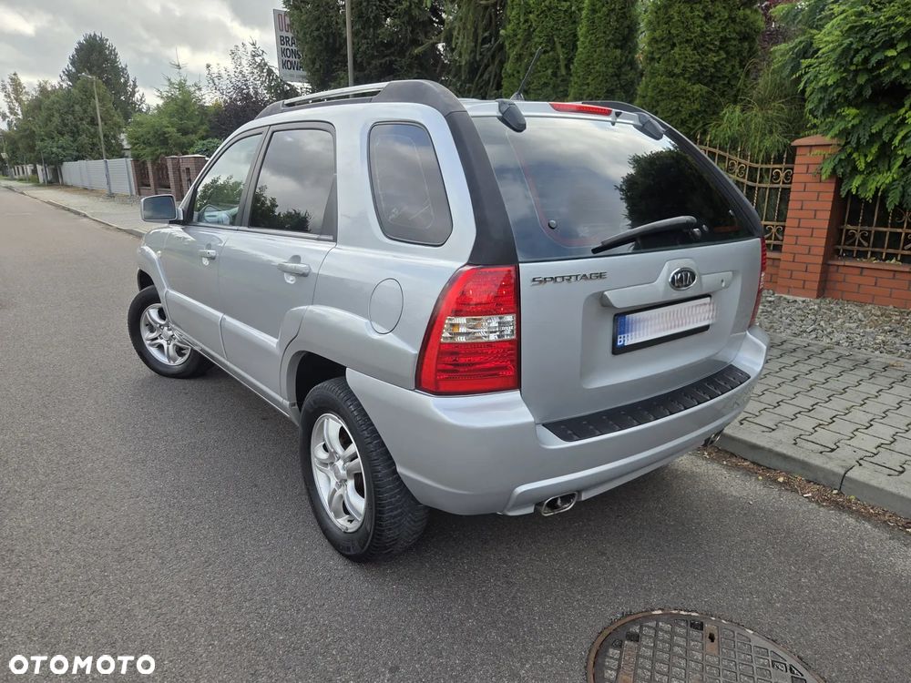 Kia Sportage - 4