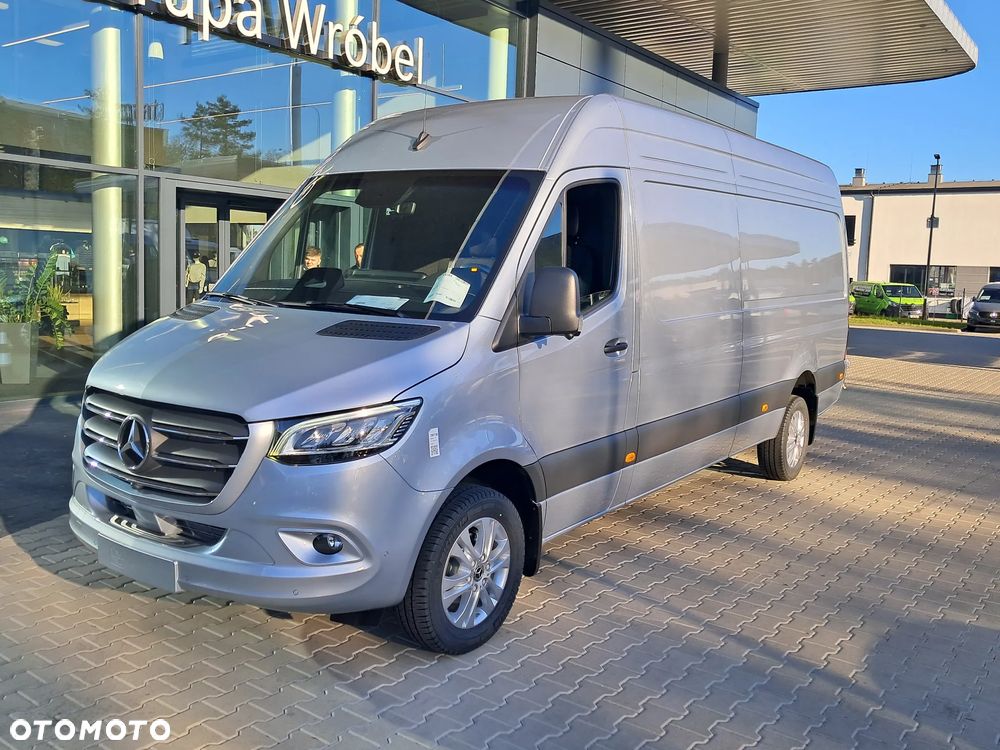 Mercedes-Benz Sprinter Furgon 319 CDI - 10