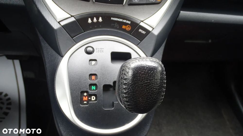 Toyota Verso S - 18