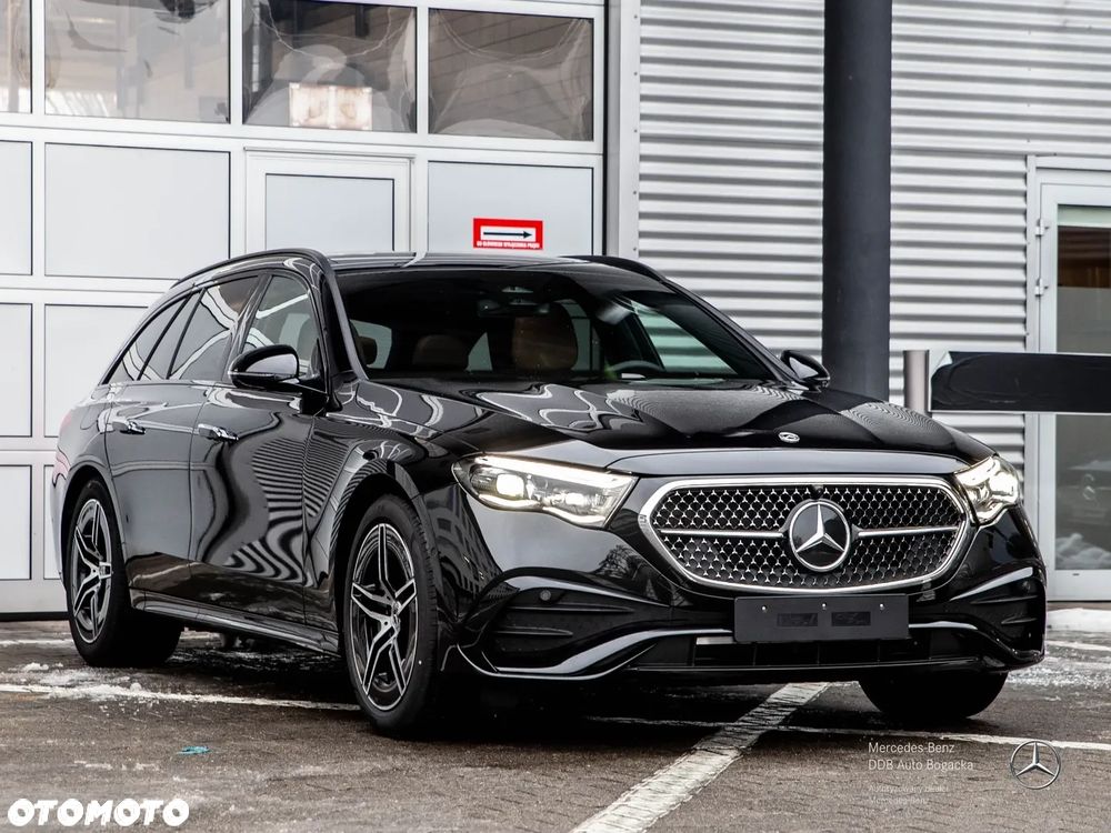 Mercedes-Benz Klasa E 220 d mHEV 4-Matic AMG 9G-Tronic - 4