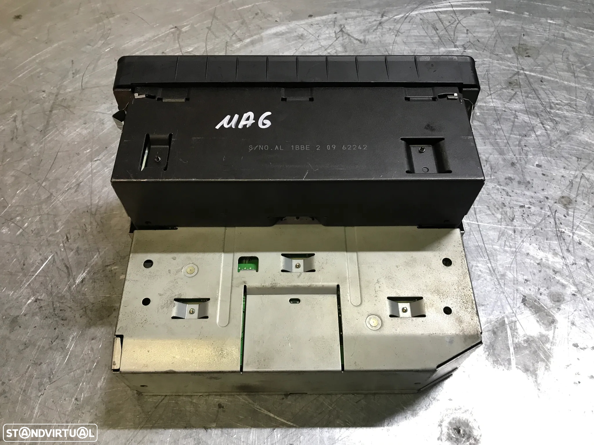 AUTO RADIO 2DIN NAVEGAÇÃO ORIGINAL BMW E46 SERIE 3 320 6552-6923871 - 3