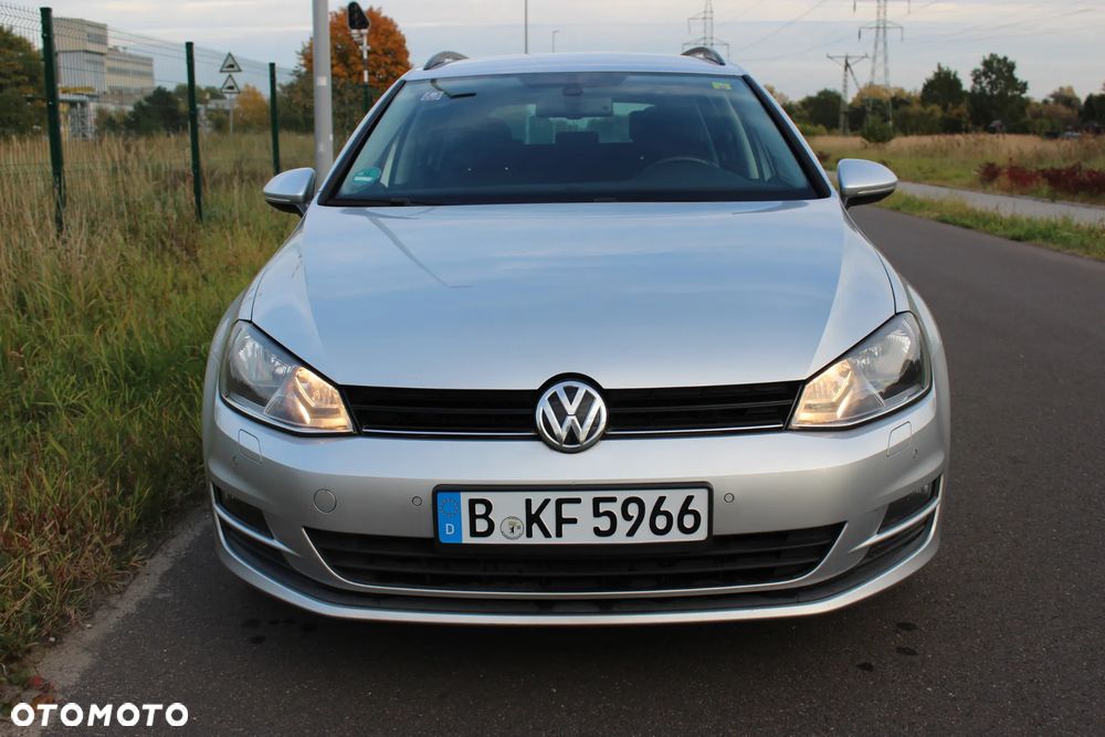 Volkswagen Golf - 9