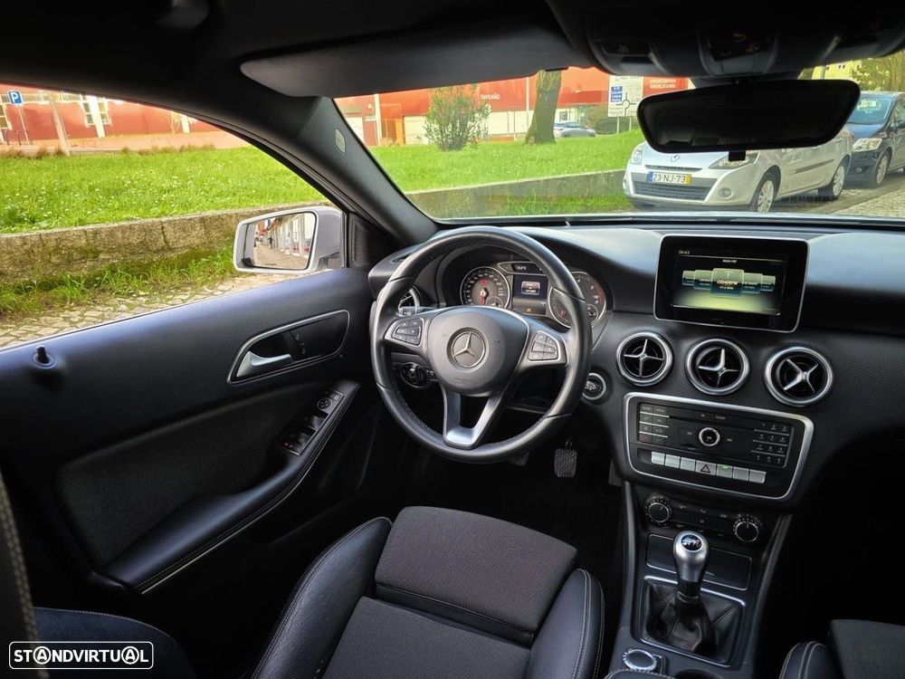 Mercedes-Benz A 180 d Style - 16