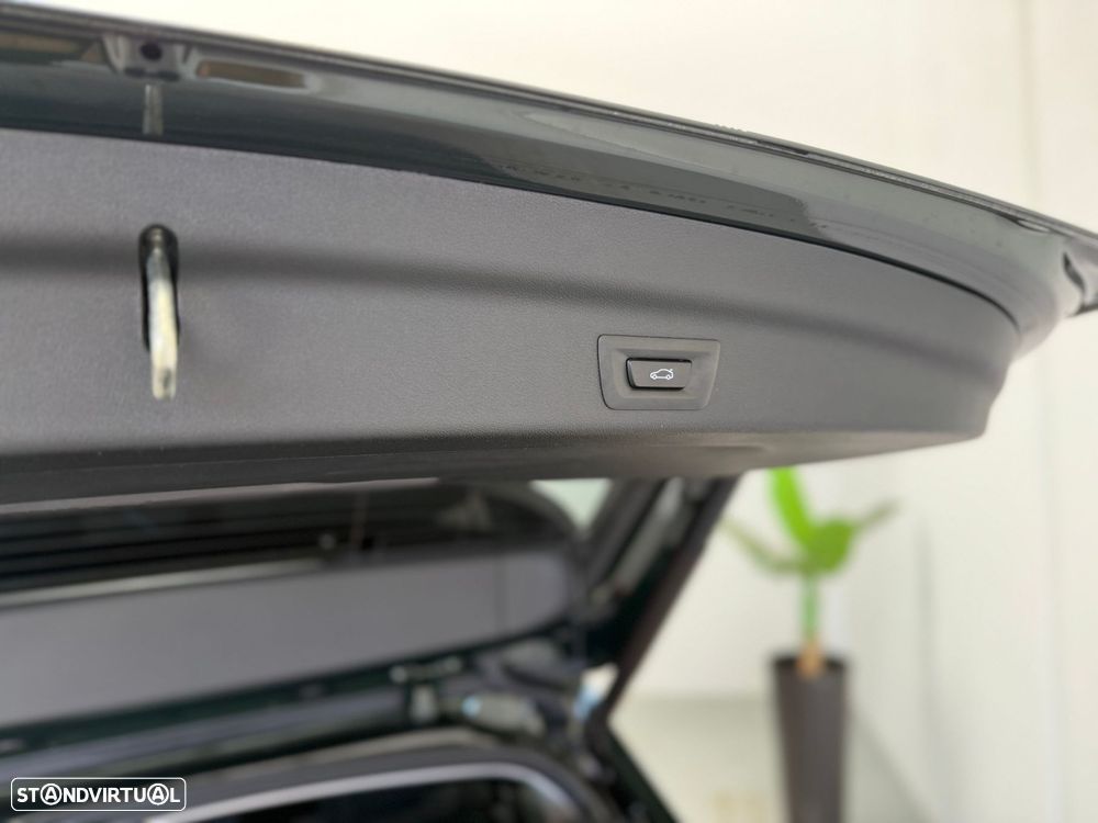 BMW iX1 xDrive30 - 28