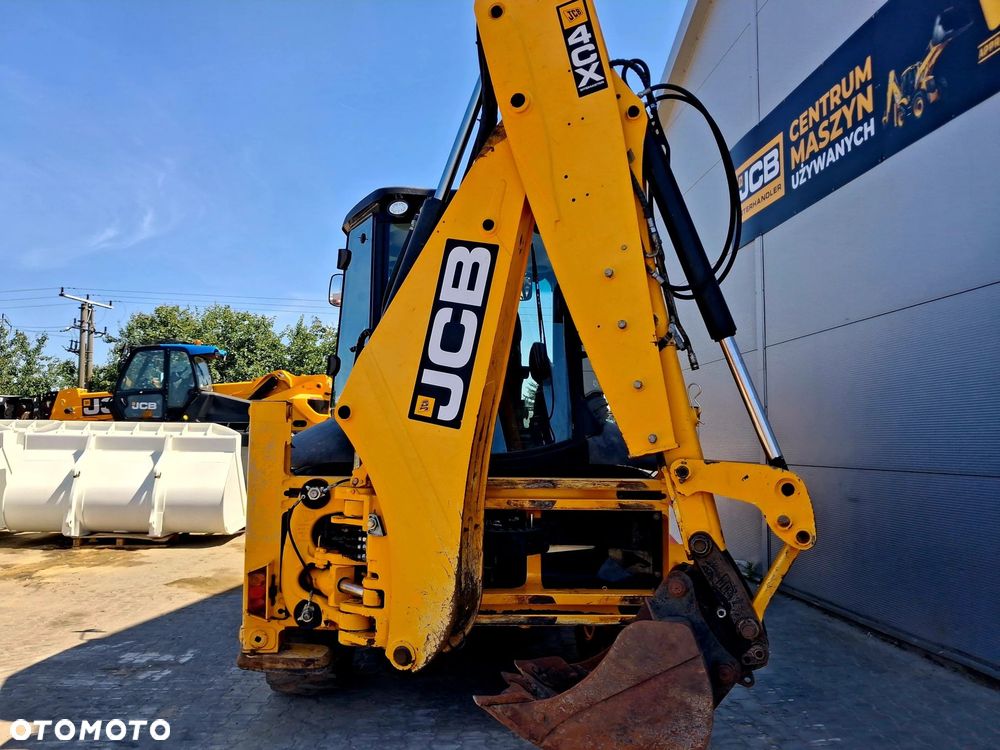 JCB Koparko ładowarka 4CX AEC - 6