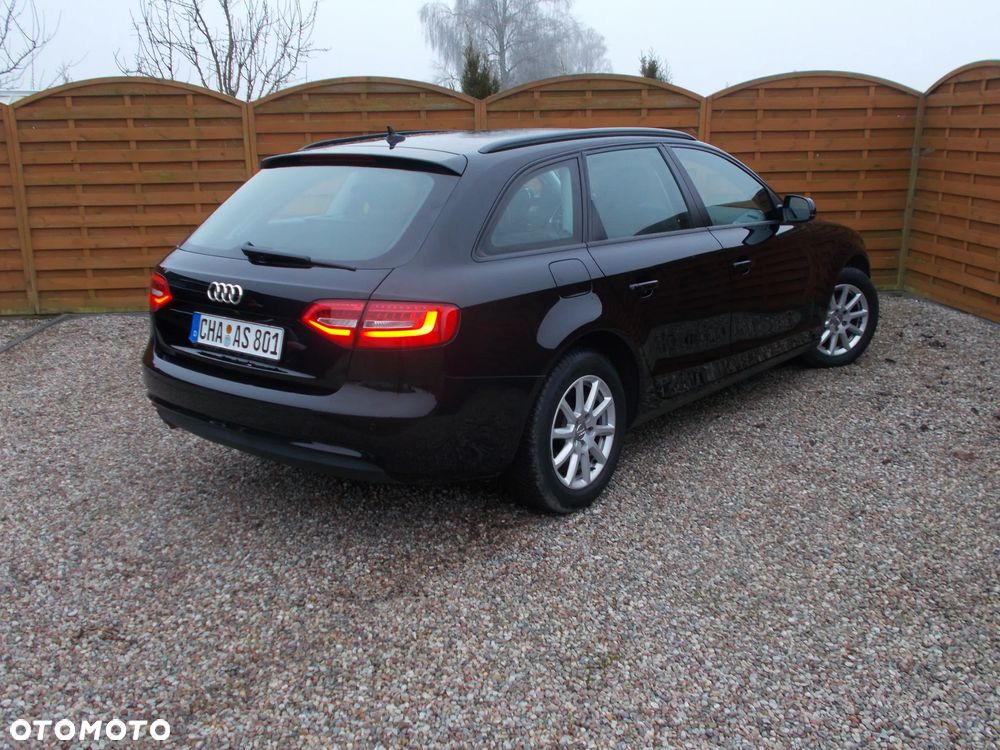 Audi A4 Avant - 4