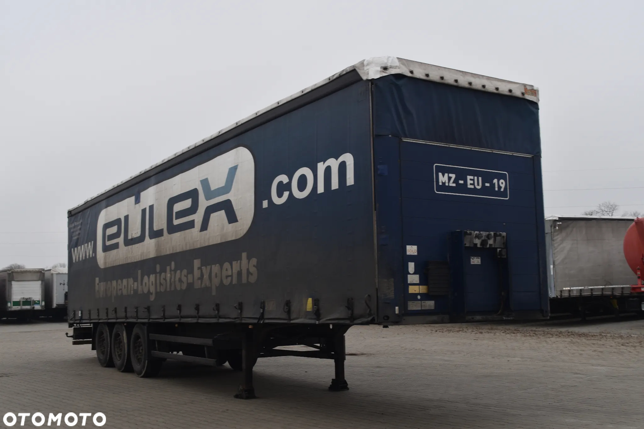Schmitz Cargobull S01 - 8