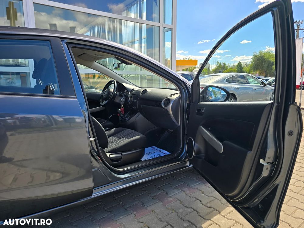 Mazda 2 - 9